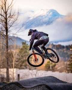 Pumptrack à Terrace-Crédit photo: Scott Reimer