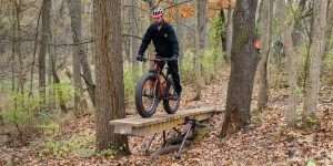 Balançoire Teeter Totter -Crédit photo: Trailforks.com