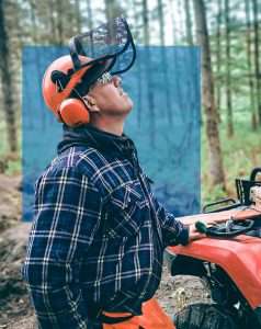 Shanty Paré - Trailbuilder