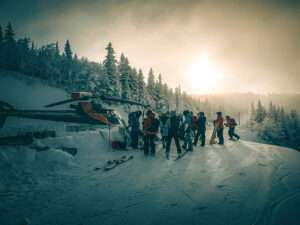 Nathalie Chagnon en ski avec Hélocoptère
