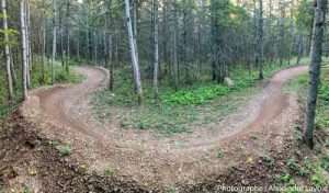 Nouvelle piste Flow du réseau entretenu par Le club cycliste La meute à Rivière-du-Loup